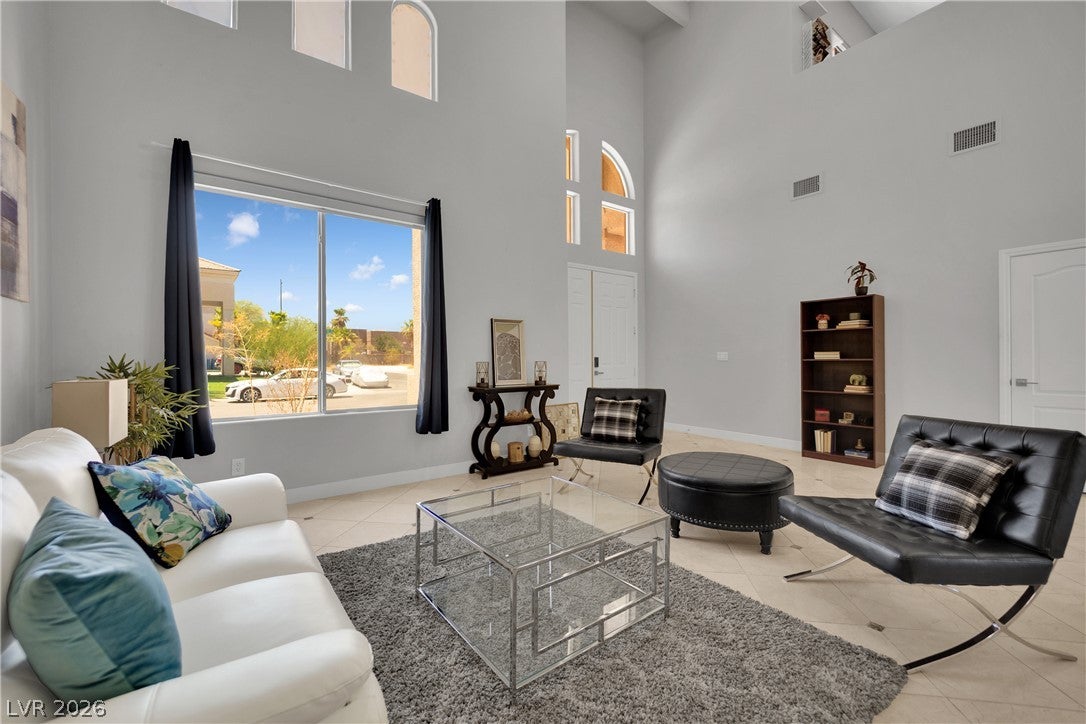 5440 Regal Peak Drive