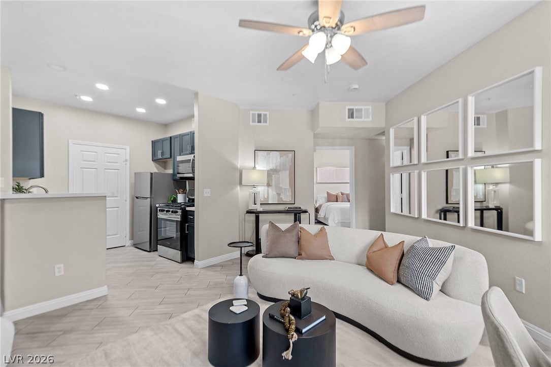 7147 S Durango Drive 105