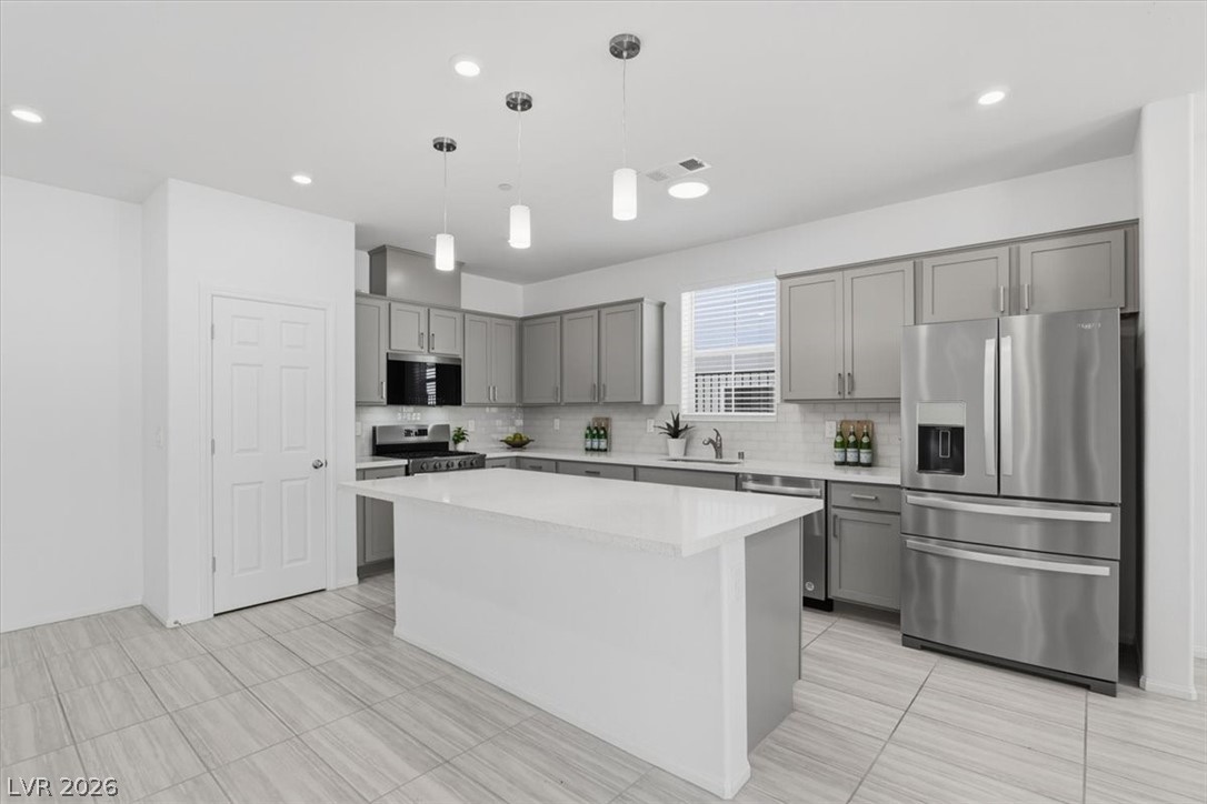 10946 Cilantro Avenue