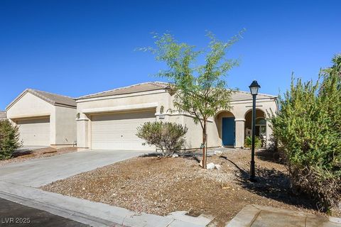Photo of 5612 Eagle Claw Avenue, Las Vegas, NV 89130 (MLS # 2728923)