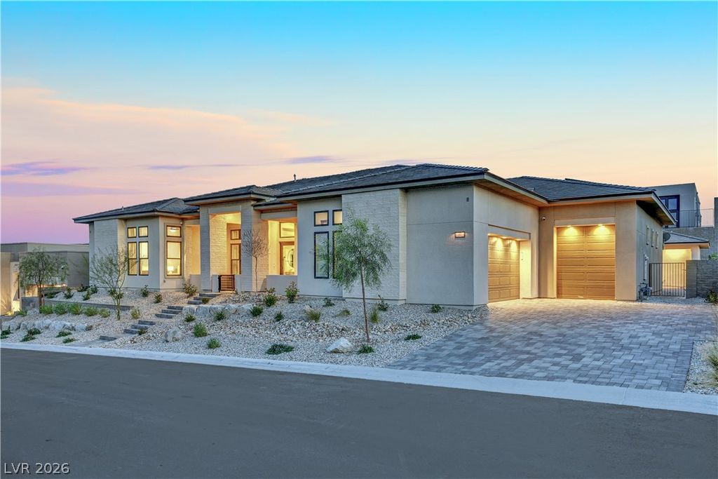 Photo of 10973 Horizon Ledge Avenue, Las Vegas, NV 89135 (MLS # 2761431)