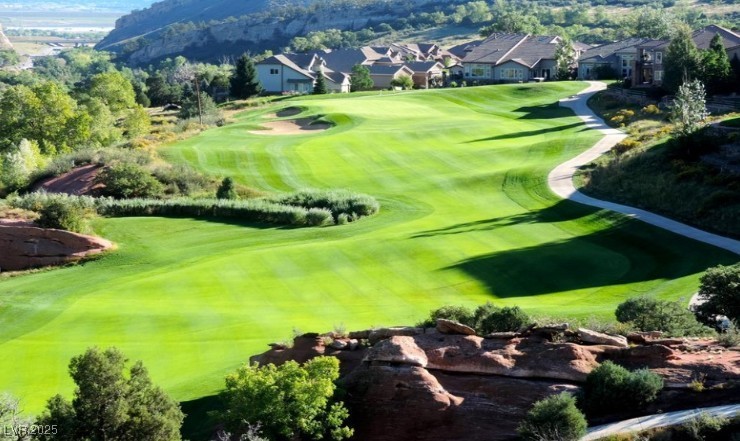 2952 Soft Horizon Way