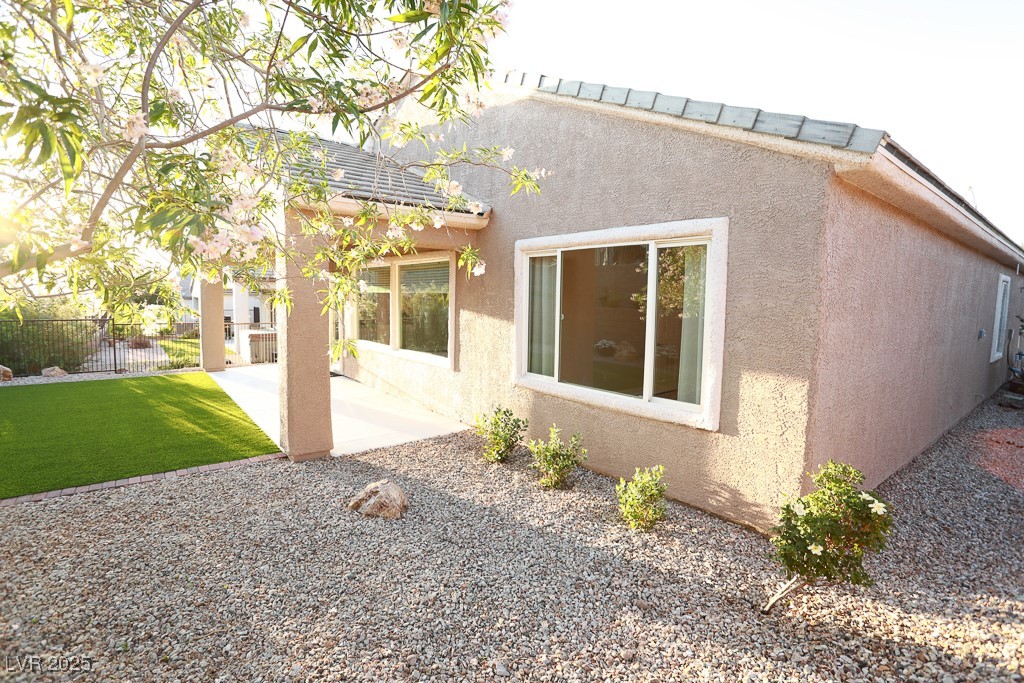 Henderson, Nevada 89044, United States, 2 Bedrooms Bedrooms, ,2 BathroomsBathrooms,Residential,Active,137252
