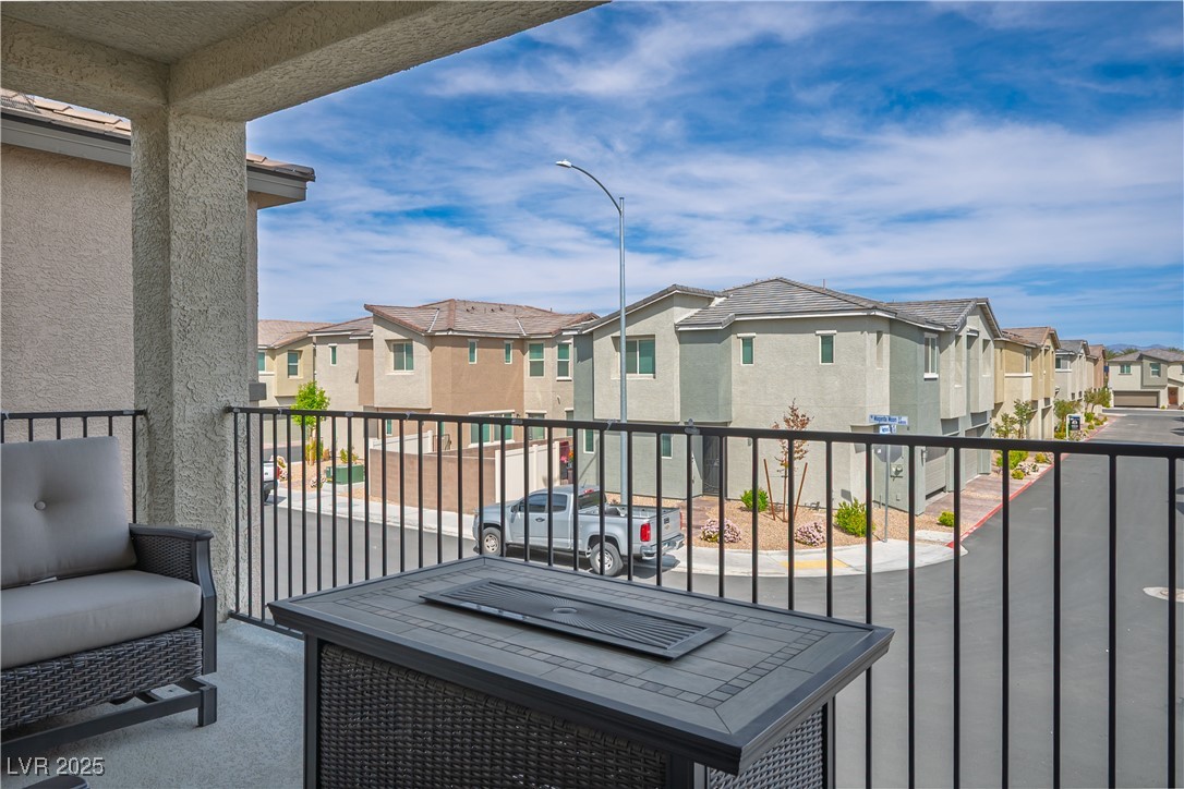 6862 Magenta Moon Street, North Las Vegas, Nevada image 14