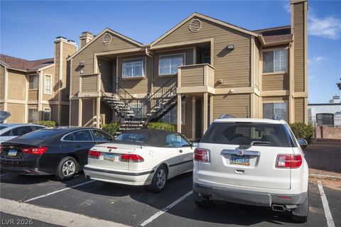 Condo For Rent - 2674 Bryandouglas Drive #B<br/> Clark County, Las Vegas, NV 89121