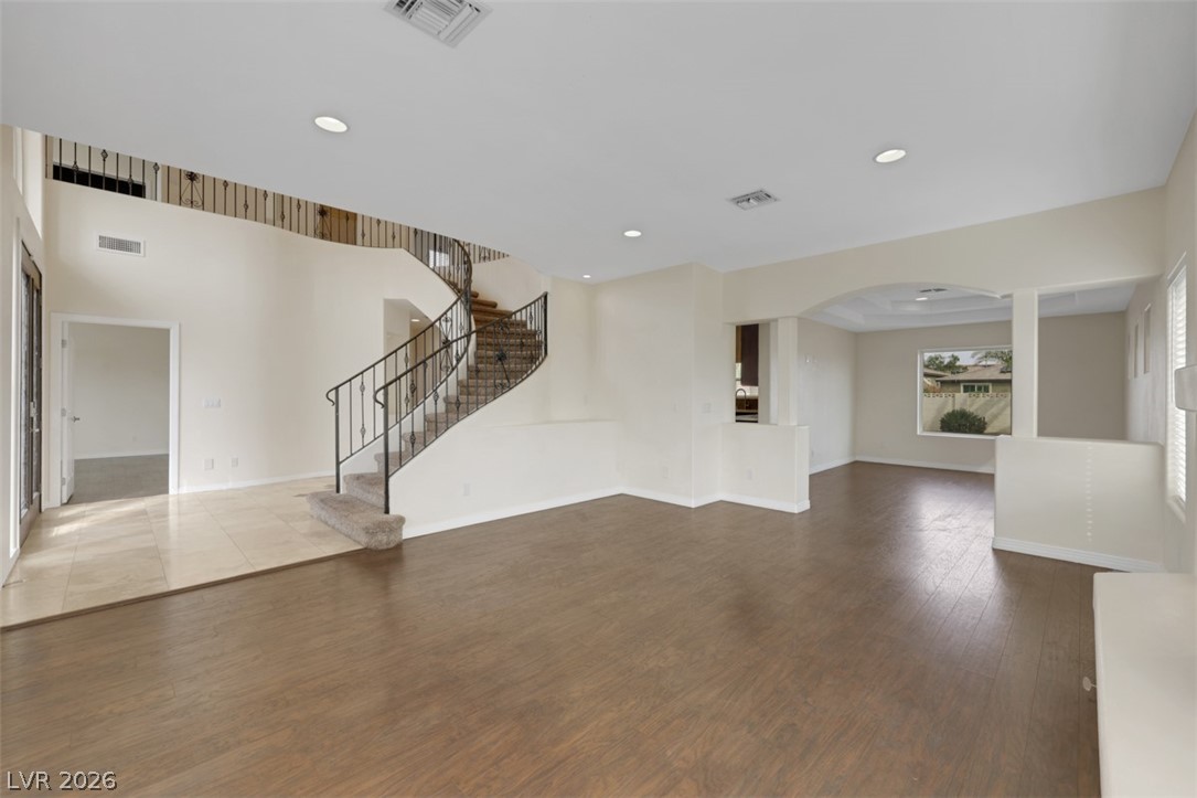 6695 N Grand Canyon Drive