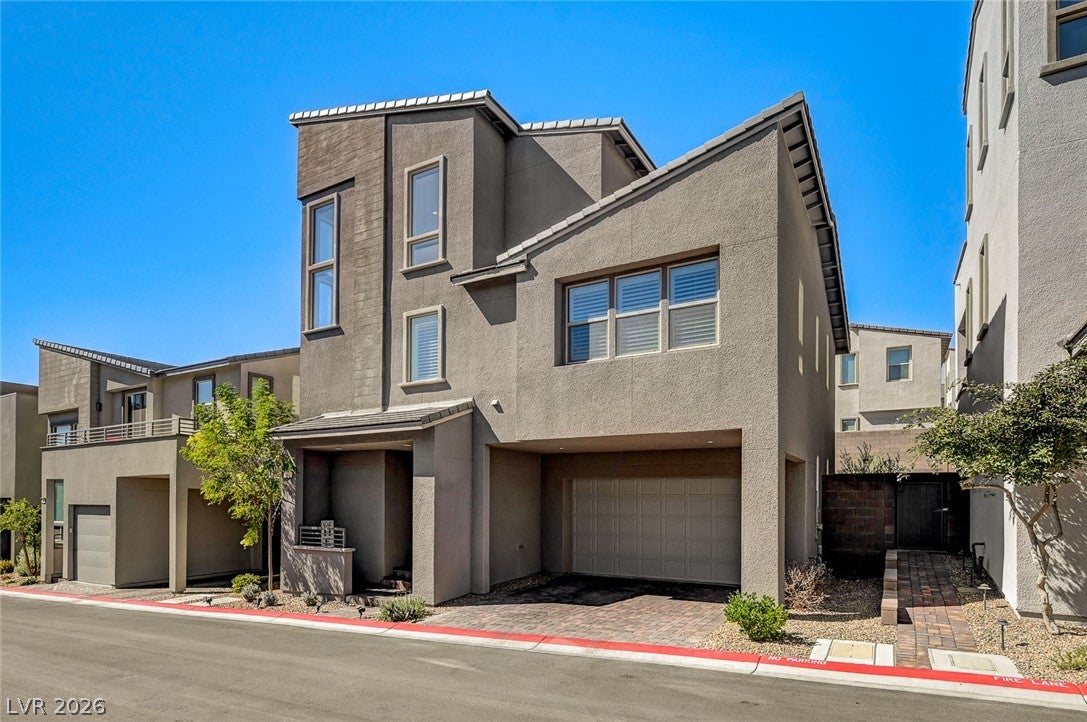 661 Tranquil Jade Street