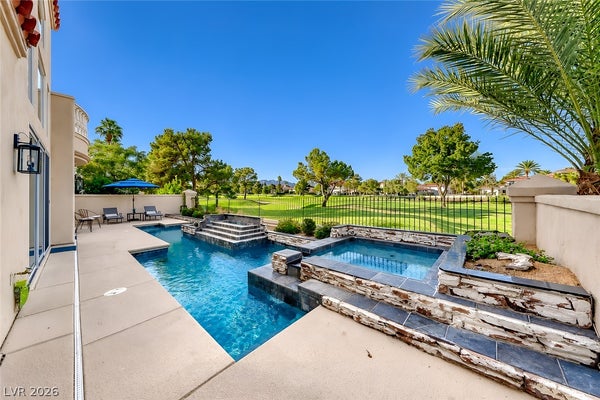 8330 CARMEL RIDGE CT, LAS VEGAS, NV 89113 - Image d6caaaeed2b26a56e43818e0ad3c4ddb/197409189