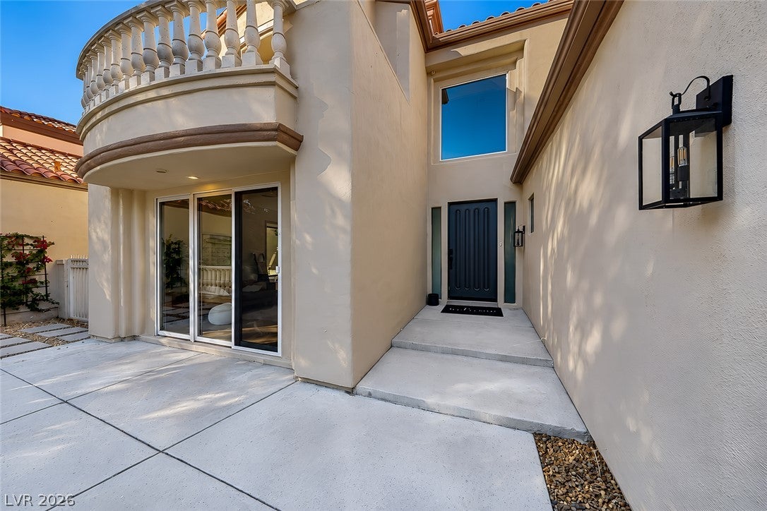8330 Carmel Ridge Court