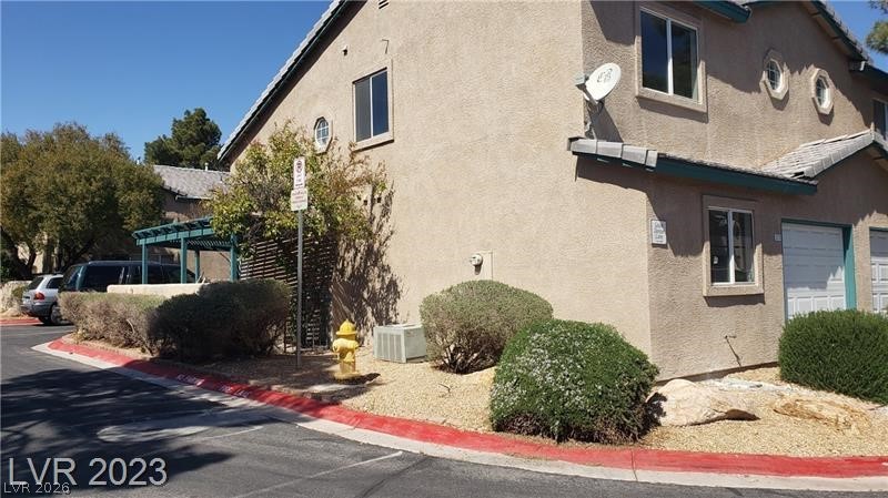 5273 Wave Dancer Lane