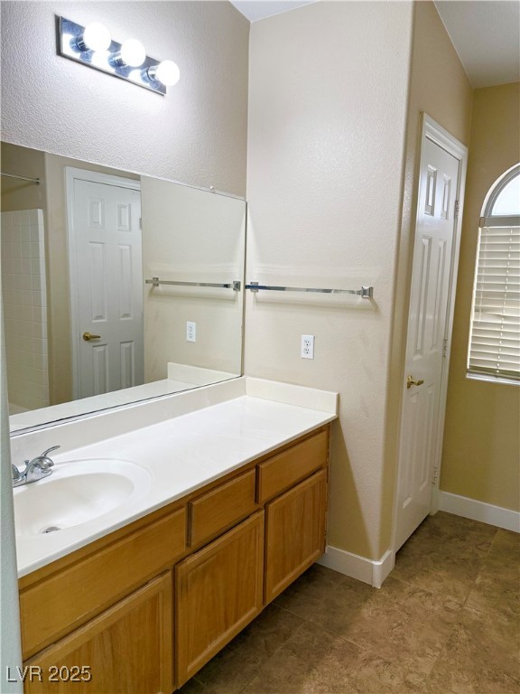 Henderson, Nevada 89052, United States, 3 Bedrooms Bedrooms, ,2 BathroomsBathrooms,Residential,Active,164805