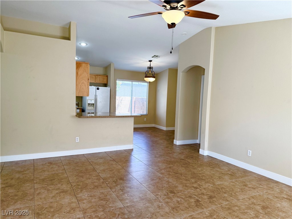 Henderson, Nevada 89052, United States, 3 Bedrooms Bedrooms, ,2 BathroomsBathrooms,Residential,Active,164805