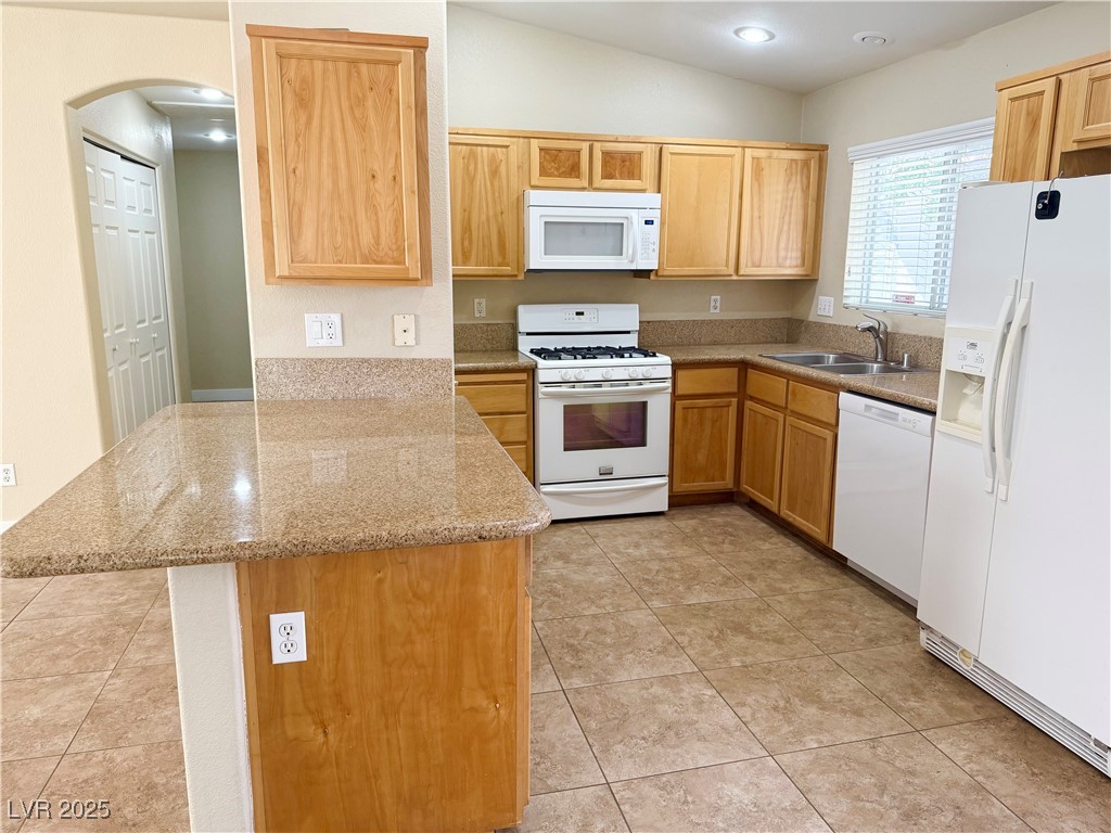 Henderson, Nevada 89052, United States, 3 Bedrooms Bedrooms, ,2 BathroomsBathrooms,Residential,Active,164805