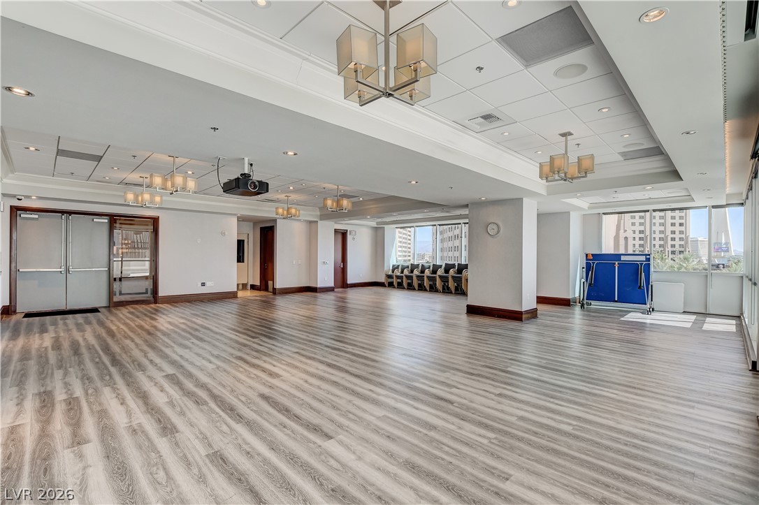 2700 Las Vegas Boulevard 1707