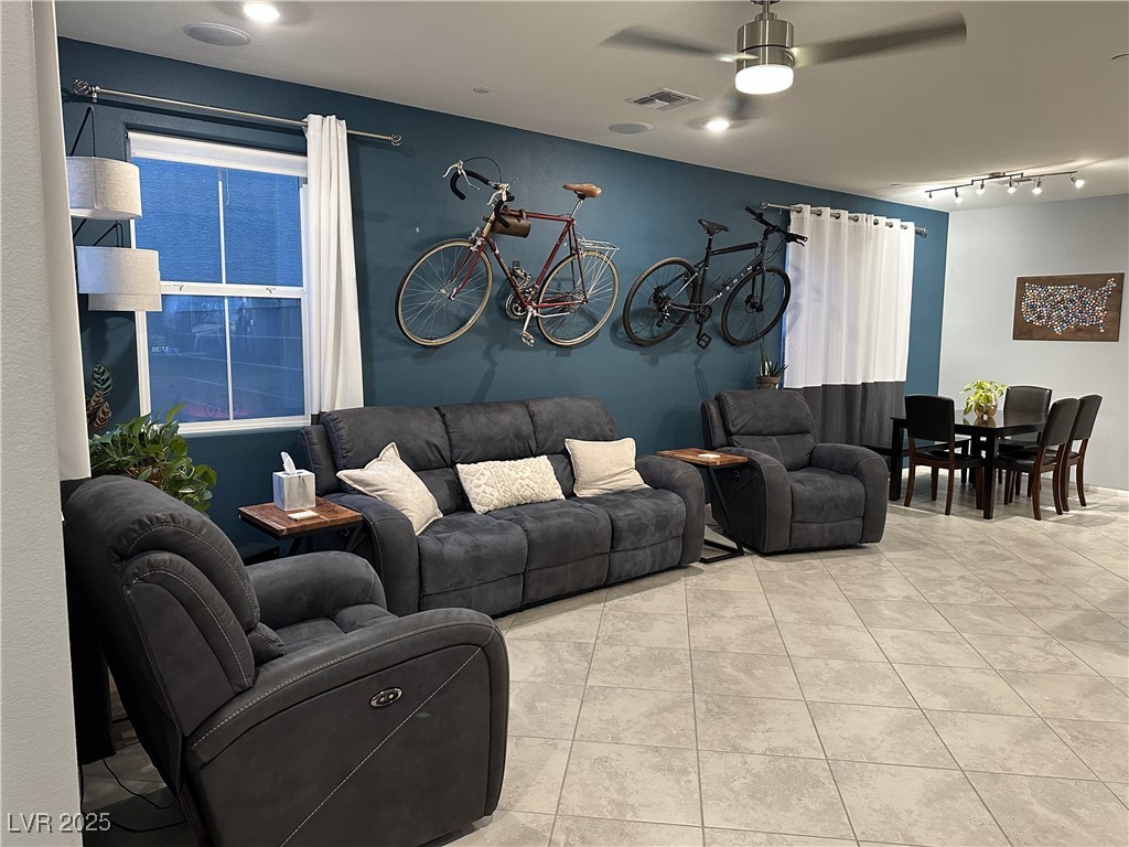1027 Brilliant Meadow Avenue, North Las Vegas, Nevada image 8