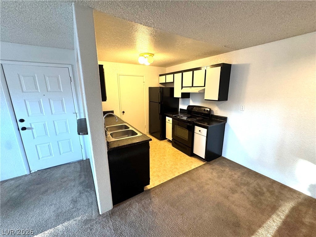 221 Mission Newport Lane 206