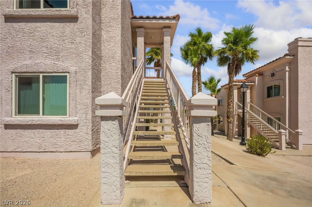 1964 Las Palmas Lane 244