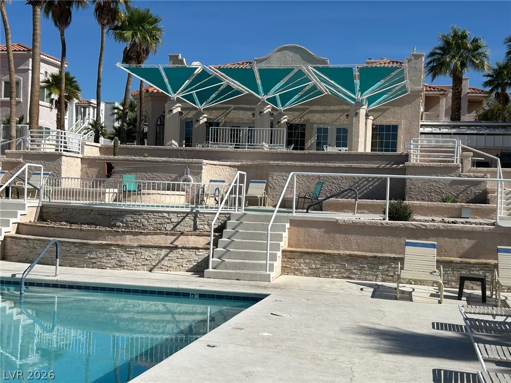 1964 Las Palmas Lane 244