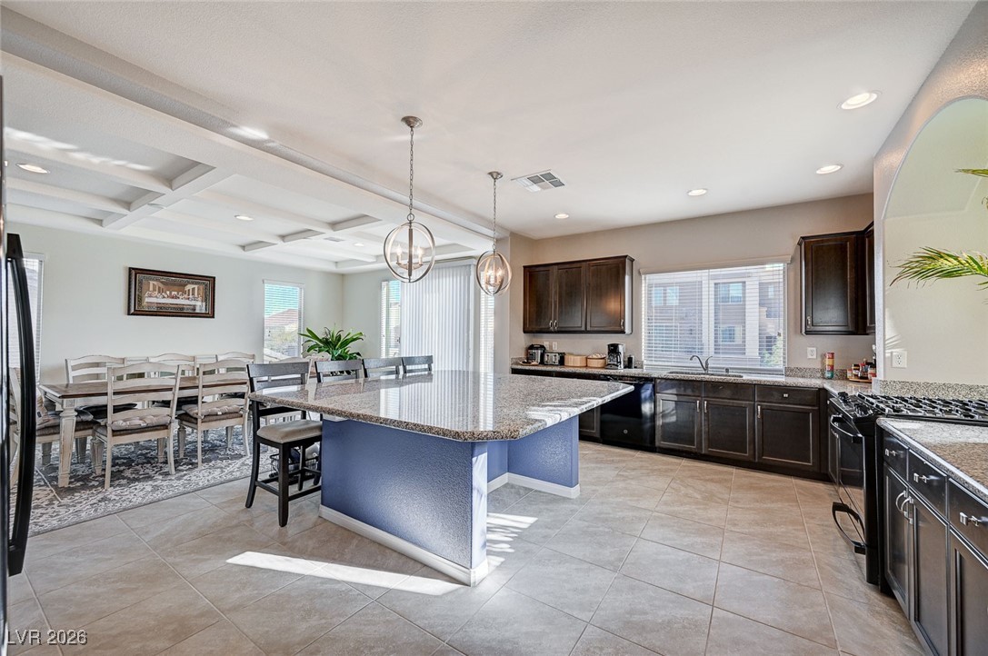 5946 Ancient Peaks Avenue