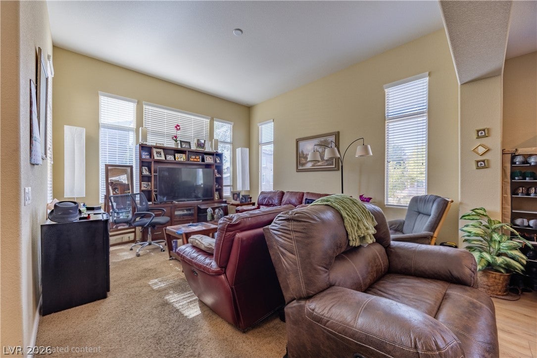 223 Heathrow Lake Avenue