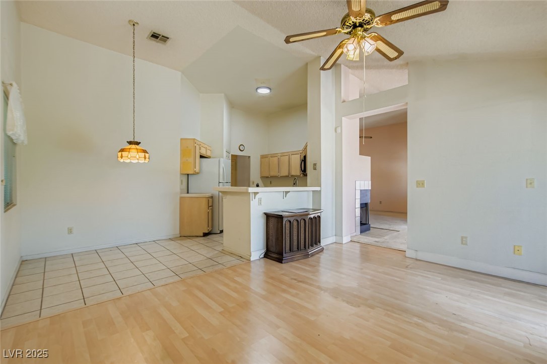 3250 Astoria Drive