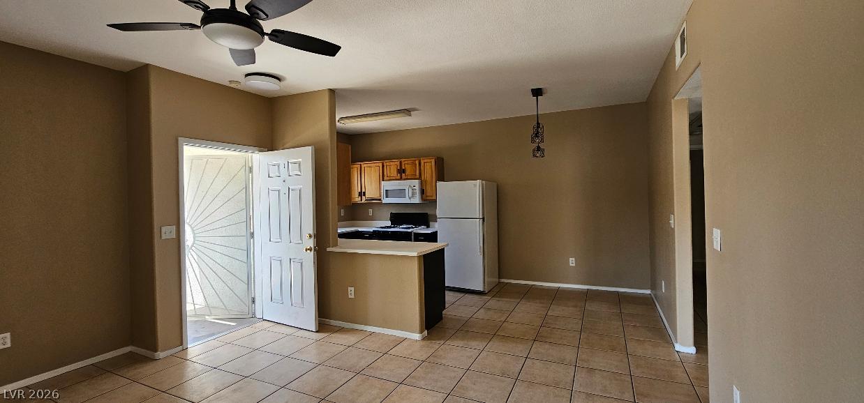 5655 E Sahara Avenue 1001