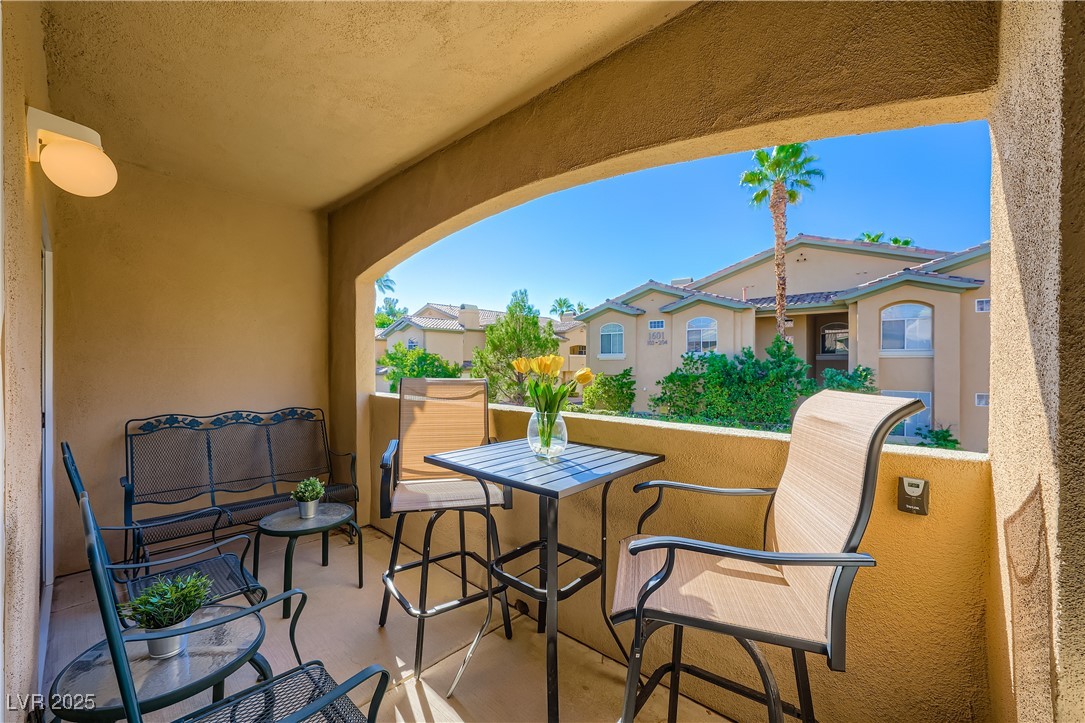 1608 Cardinal Bluff Drive 201