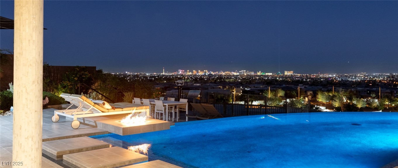 6224 STONE RISE Street