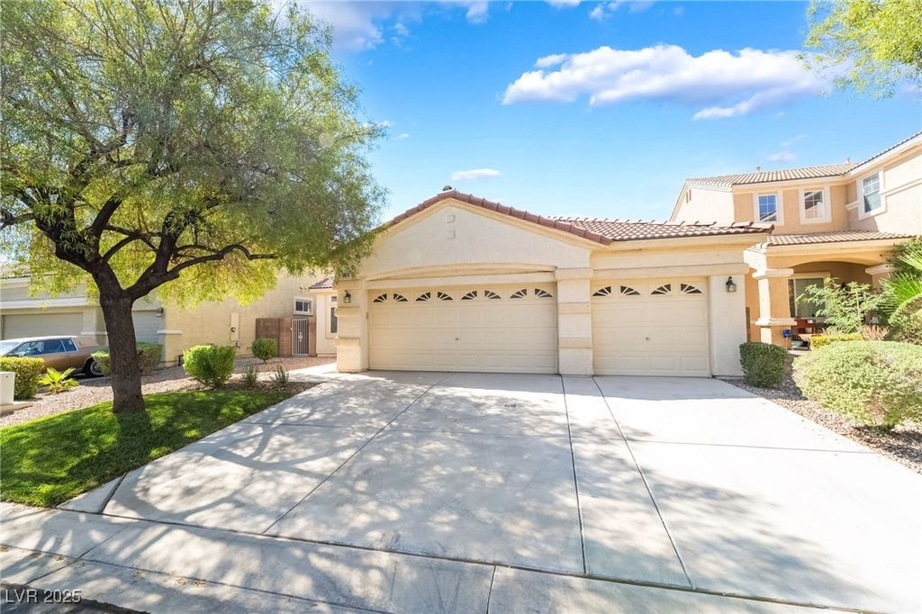 Photo of 5823 Lazy Days Court, Las Vegas, NV 89141 (MLS # 2711630)