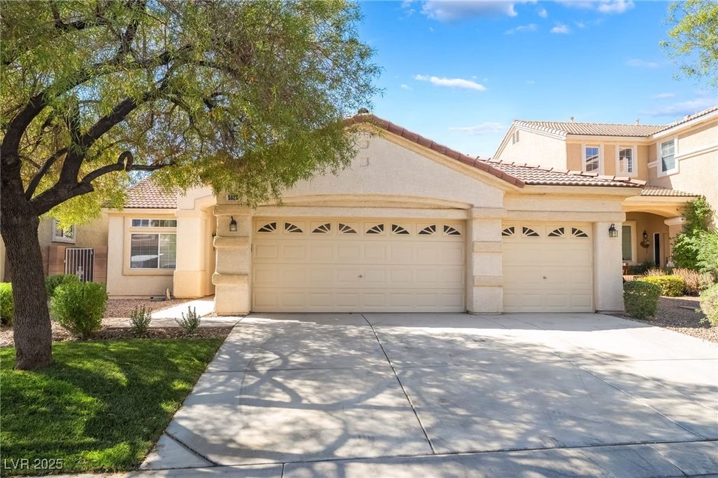 Photo of 5823 Lazy Days Court, Las Vegas, NV 89141 (MLS # 2711630)