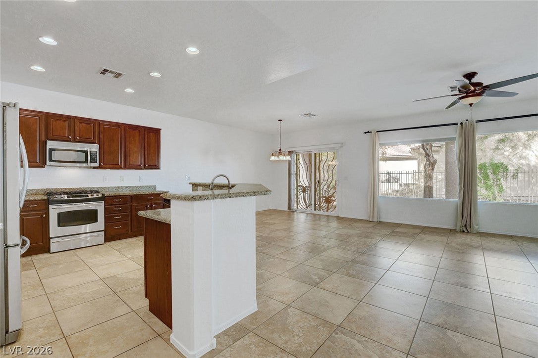 2236 Night Parrot Avenue