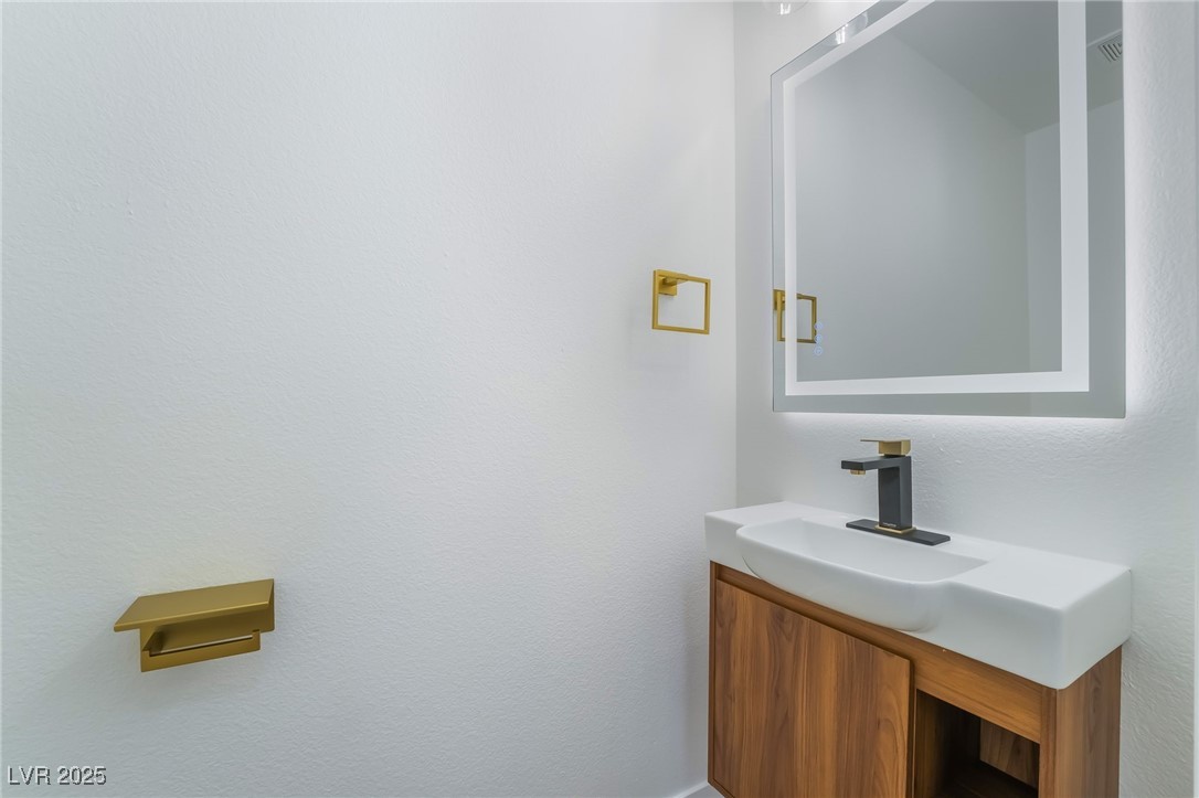 529 Fork Mesa Court, Henderson, Nevada image 16