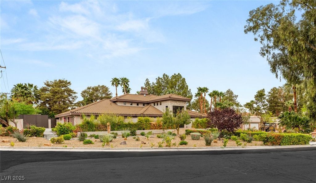 Photo of 5885 Via Manigua, Las Vegas, NV 89120 (MLS # 2671910)