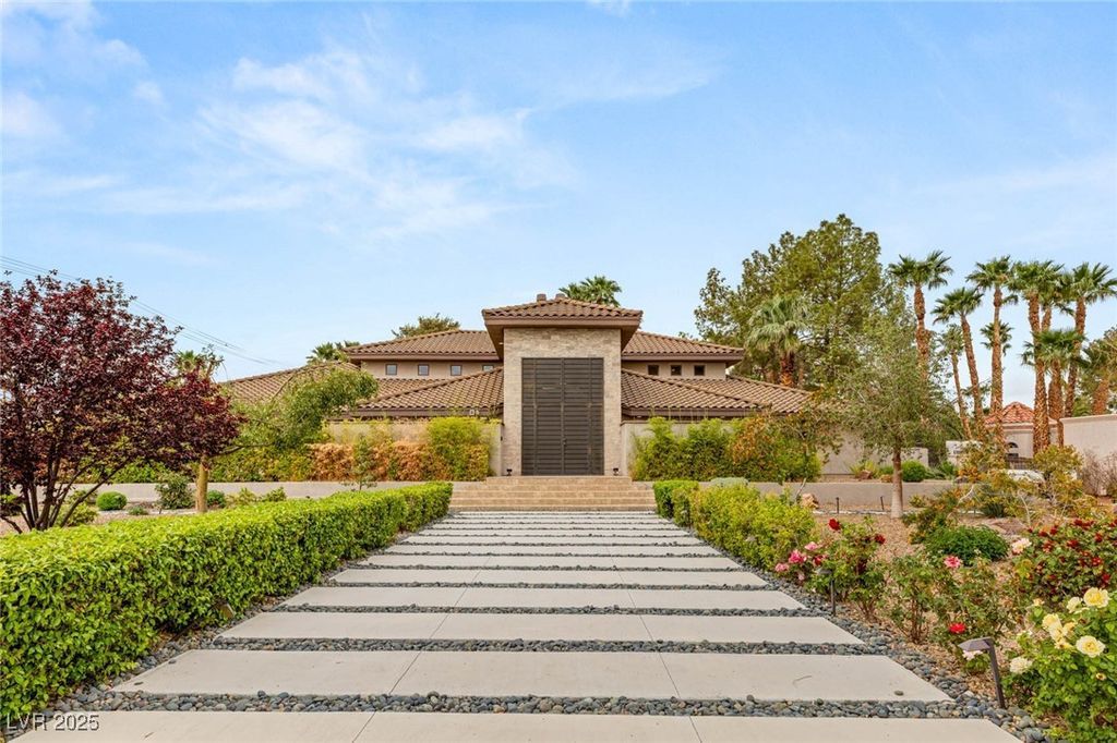 Photo of 5885 Via Manigua, Las Vegas, NV 89120 (MLS # 2671910)