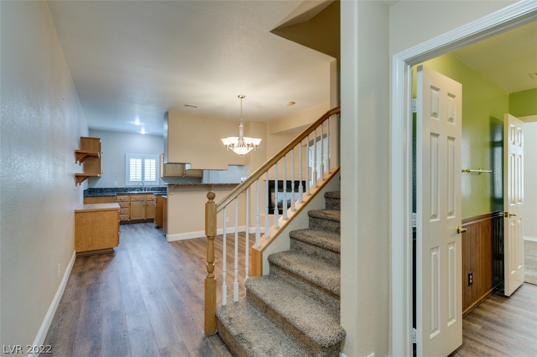 Photo 8 of 21 of 109 Broken Rock Drive townhome