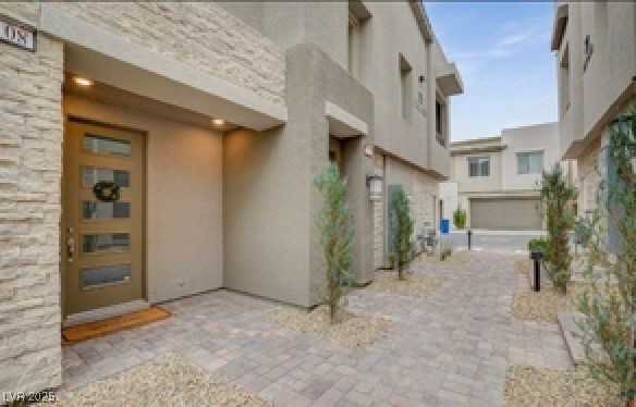 600 N Carriage Hill Drive 1108