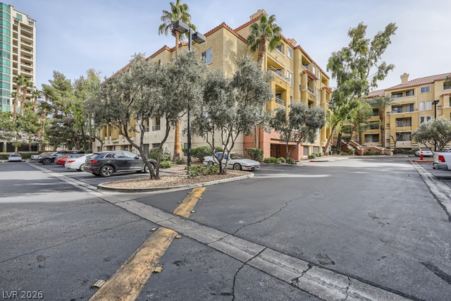 Photo 1 of 11 — 270 E Flamingo Road 315, Las Vegas, NV 89169