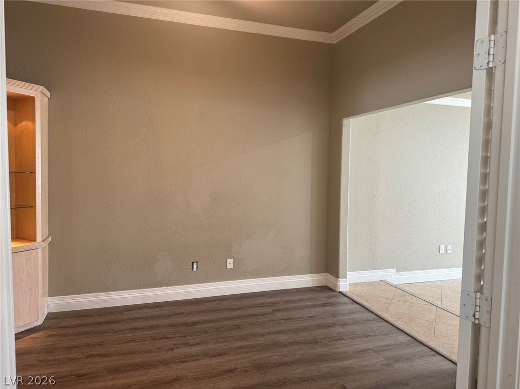 1625 Hidden Spring Drive