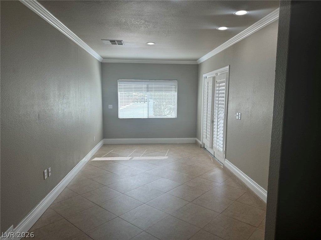 1625 Hidden Spring Drive