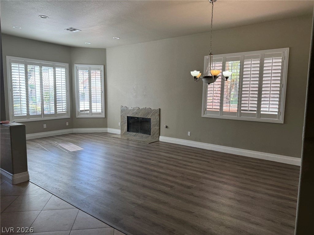 1625 Hidden Spring Drive