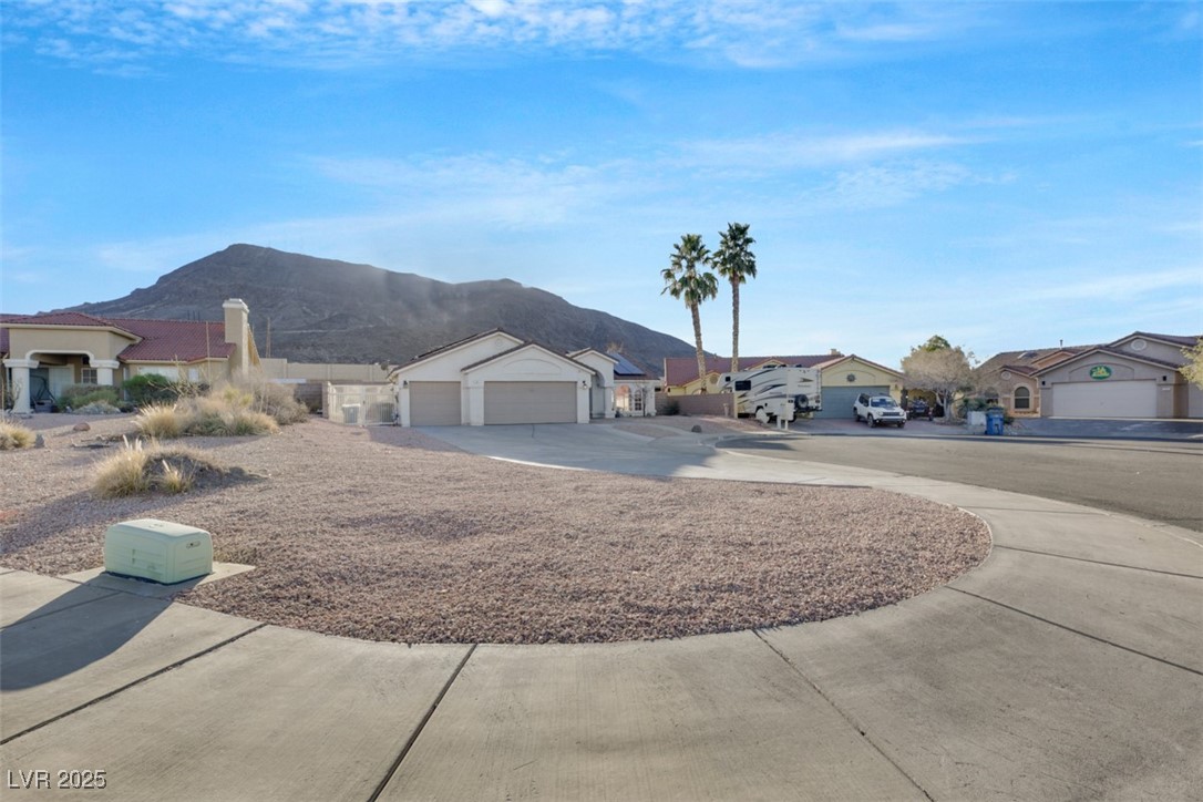 341 Oak Canyon Drive, Henderson, Nevada image 3