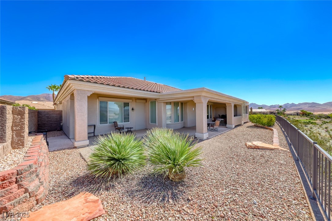 Properties 1 2728 Olivia Heights Avenue