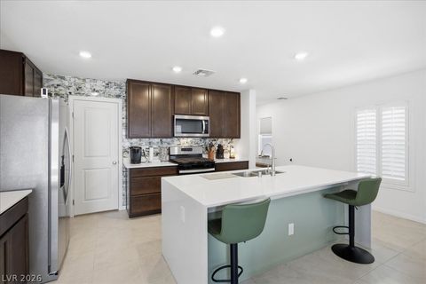 Tiny photo for 8724 Crestwood Hills Street, Las Vegas, NV 89113 (MLS # 2802569)