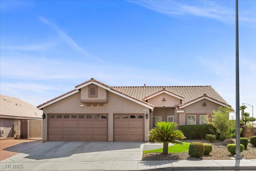 Henderson, Nevada 89002, United States, 3 Bedrooms Bedrooms, ,2 BathroomsBathrooms,Residential,Active,197769