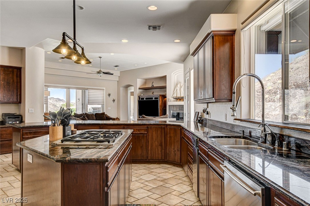 205 Red Rock Road, Boulder City, Nevada image 10