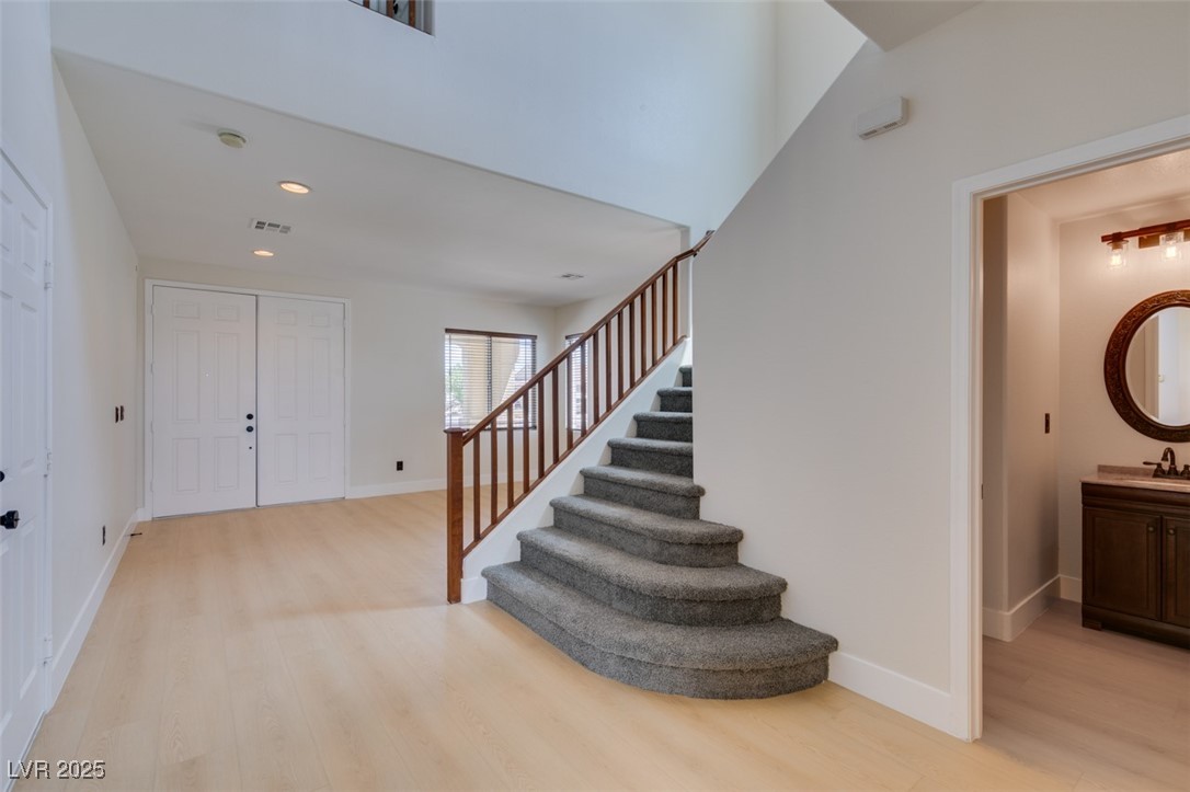 3809 Alpine Track Avenue, North Las Vegas, Nevada image 9