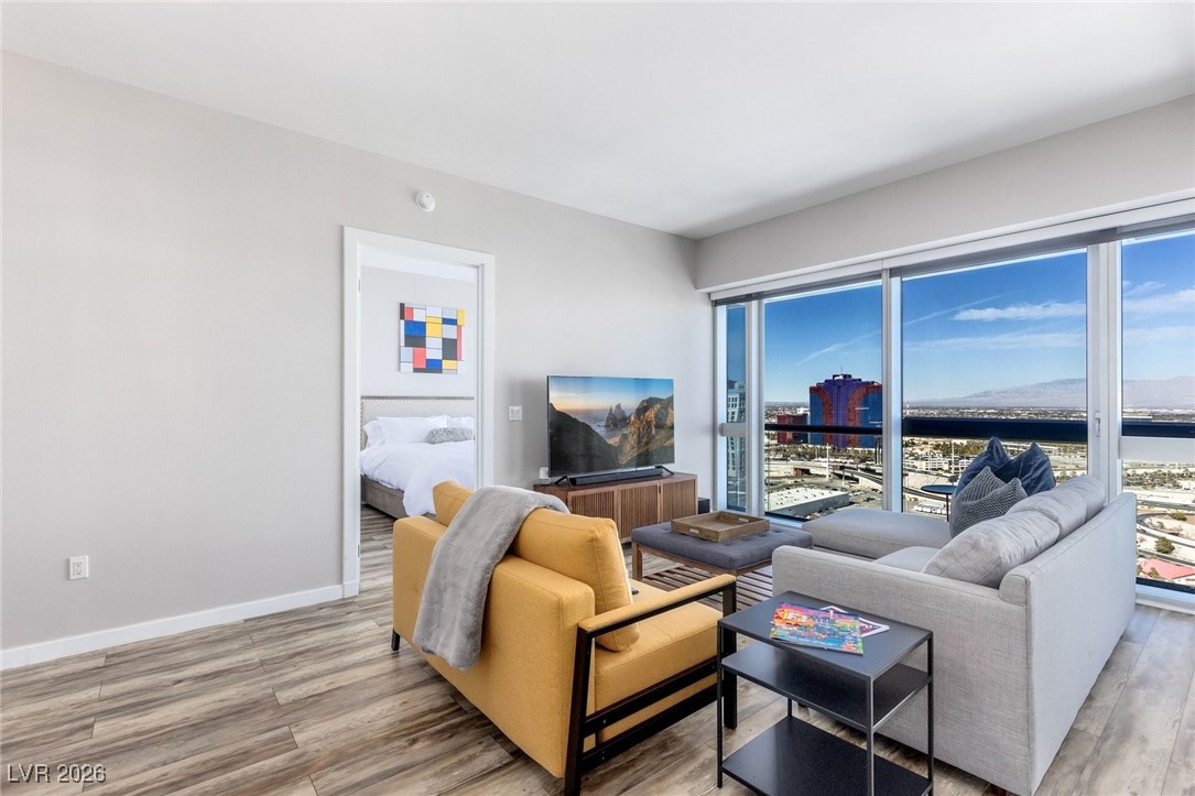 4471 Dean Martin Drive 2908