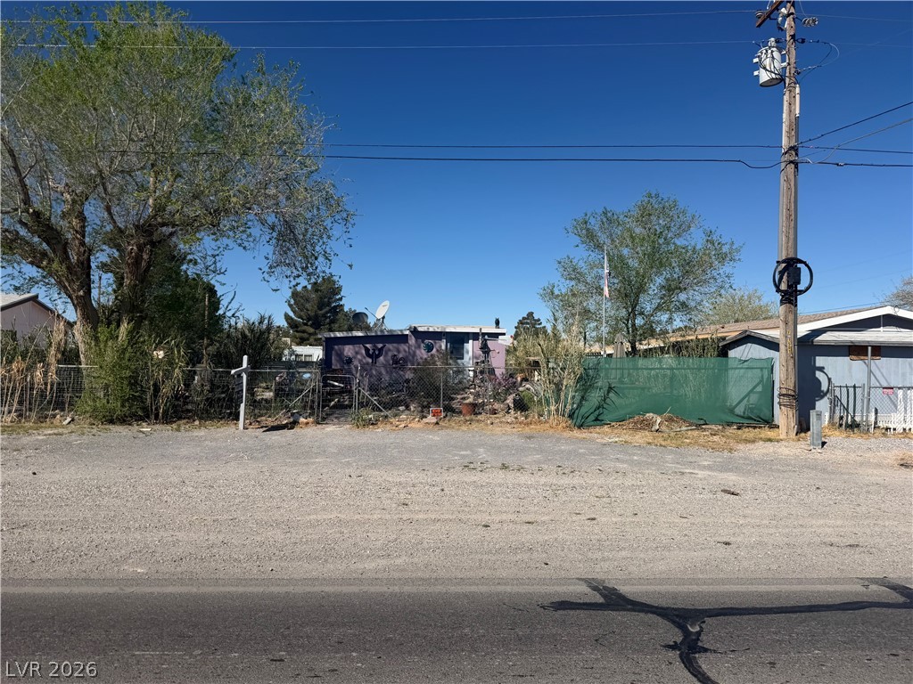 1081 S Comstock Circle