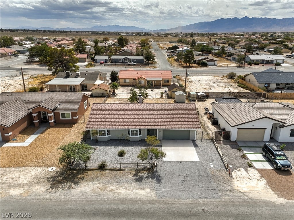 881 Lone Pine Road