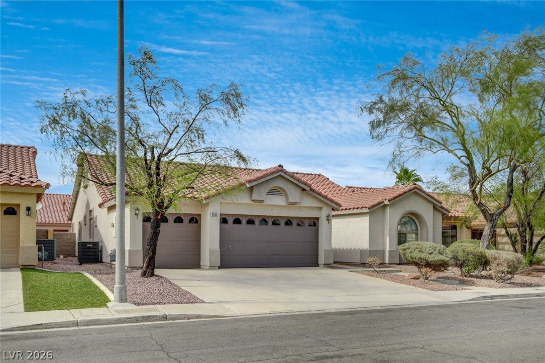 3056 Emerald Wind Street